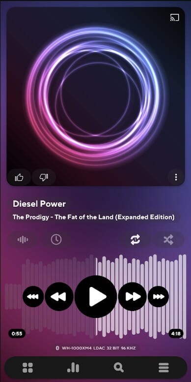 واجهة تطبيق Poweramp للأندرويد مع تصميم بسيط وسهل الاستخدام
