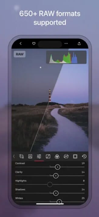 دعم أكثر من 650 صيغة RAW لتحرير الصور بجودة عالية في Darkroom للايفون