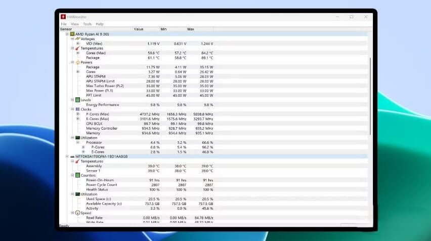 شاشة عرض برنامج HWMonitor لمراقبة حرارة المعالج وكارت الشاشة في ويندوز.